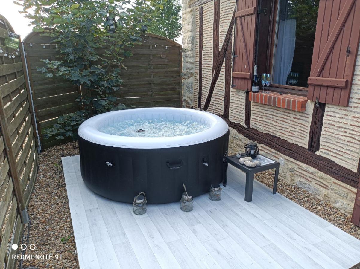 Sauna & Double Jacuzzi Interieur Et Sous Les Etoiles 1H30 Paris Ladon Εξωτερικό φωτογραφία
